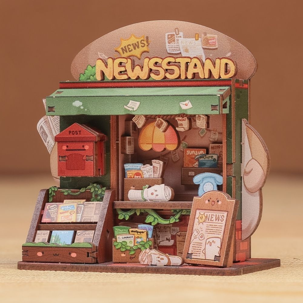Miniature House - Little Newsstand Figured'Art