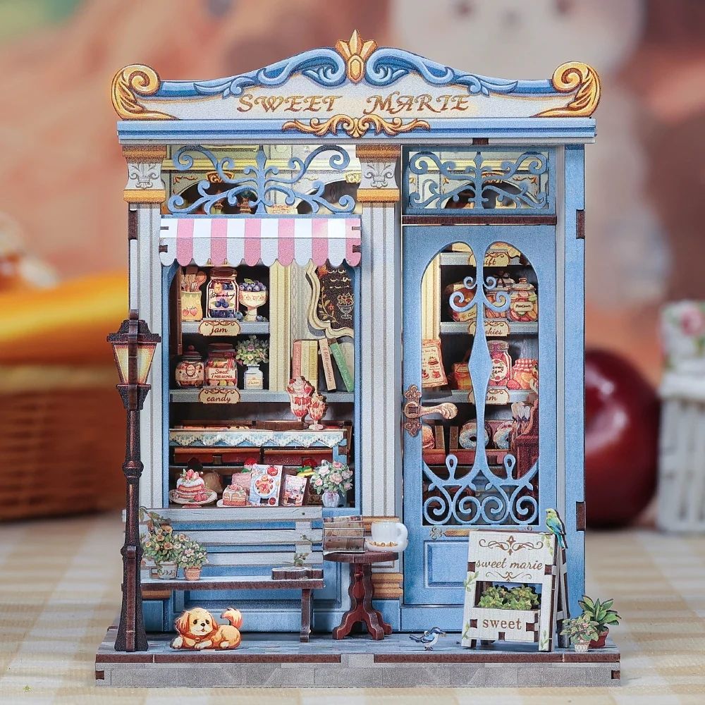 Miniature House - Sweet Marie Figured'Art