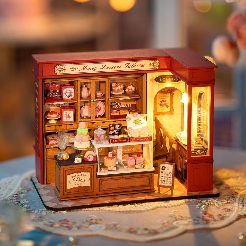 Miniature House - Honey Dessert Talk