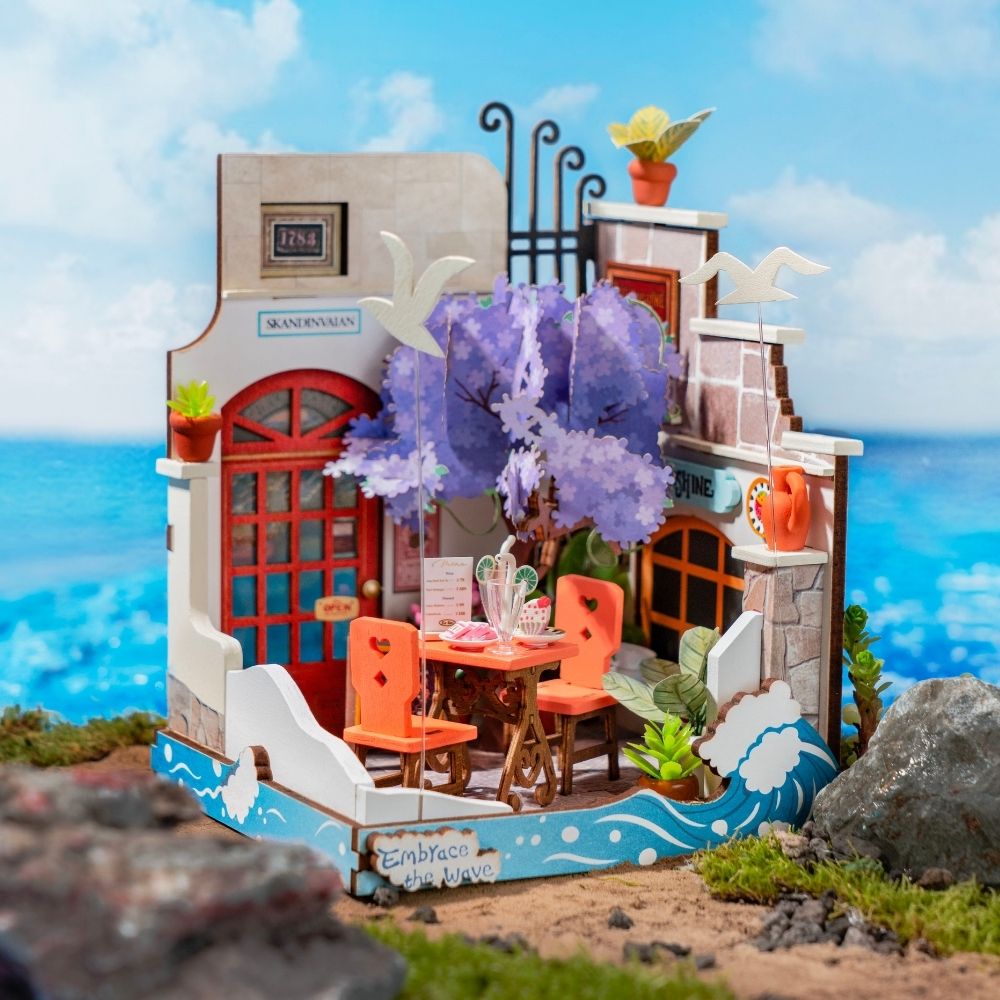 Miniature House - Sea Holiday Restaurant