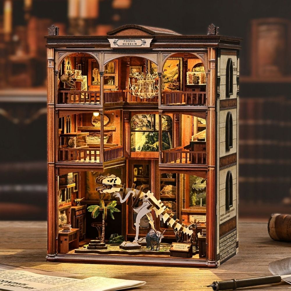 DIY Book Nook Kit - The Jurassic Gallery