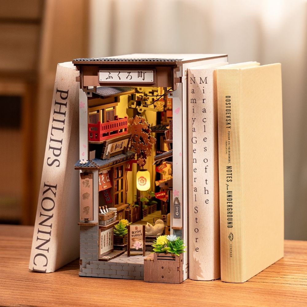 DIY Book Nook kit - Sakura Wine Alley
