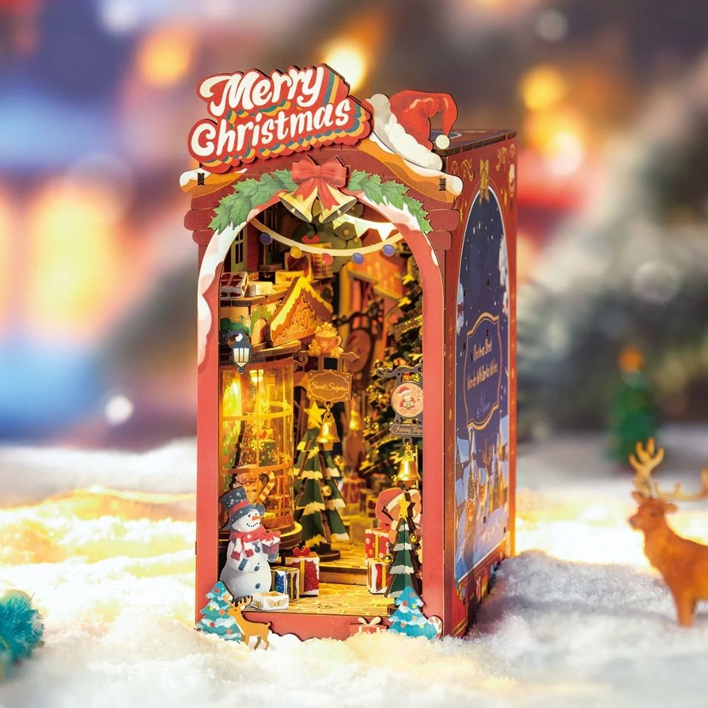 DIY Book Nook kit - Christmas Street