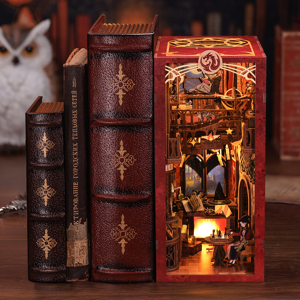 DIY Book Nook kit UK - Flame Common Room